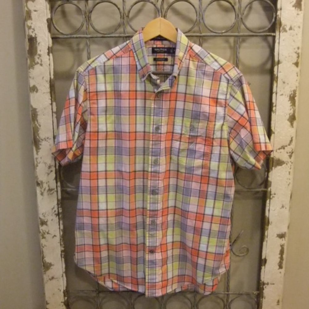 NAUTICA MENS S/S PLAID SHIRT-MEDIUM